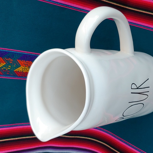 Rae Dunn Ceramic "Pour" Serving Pitcher White holds One Quart - Picture 4 of 15